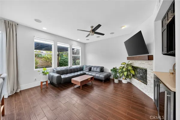 $949,000 | 27637 Olive Mill Court, Valencia, CA 91354