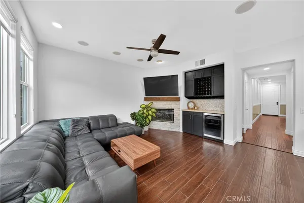 $949,000 | 27637 Olive Mill Court, Valencia, CA 91354