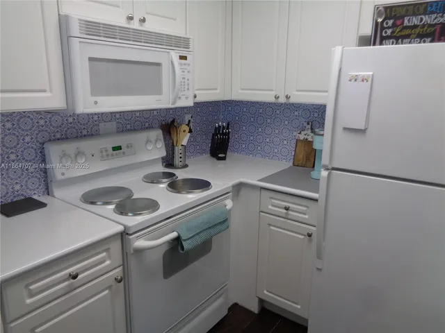 $2,250 | 2501 South Ocean Drive, Unit 1427, Hollywood, FL 33019