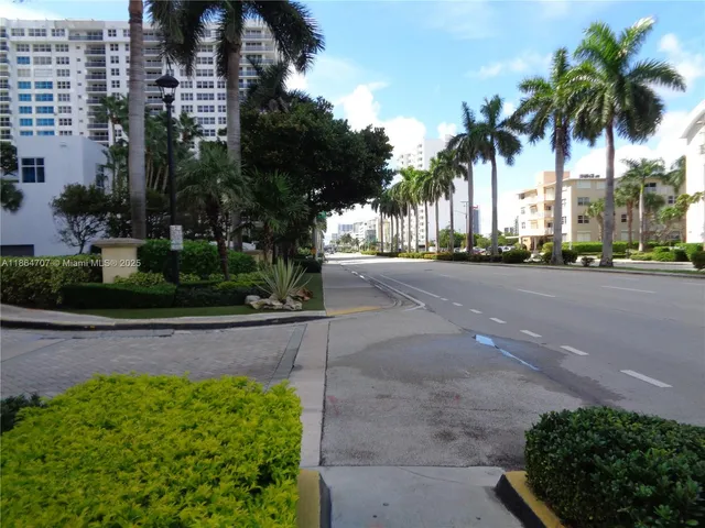 $2,250 | 2501 South Ocean Drive, Unit 1427, Hollywood, FL 33019