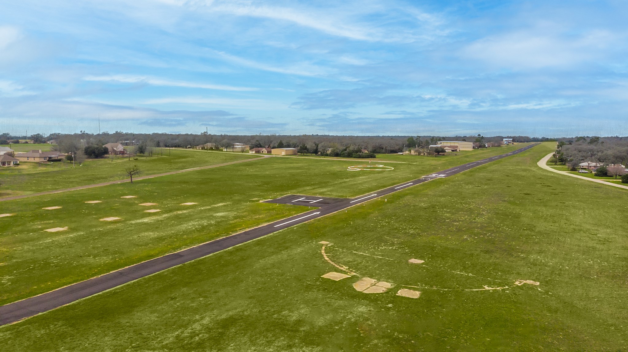 24 Daytona Lane Normangee, TX 77871 - Photo 2 of 26 Airstrip