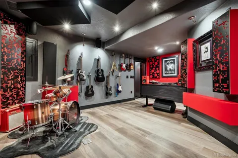 a view of a lake with houses