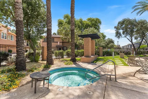 $375,000 | 1225 North 36th Street, Unit 1019, Phoenix, AZ 85008
