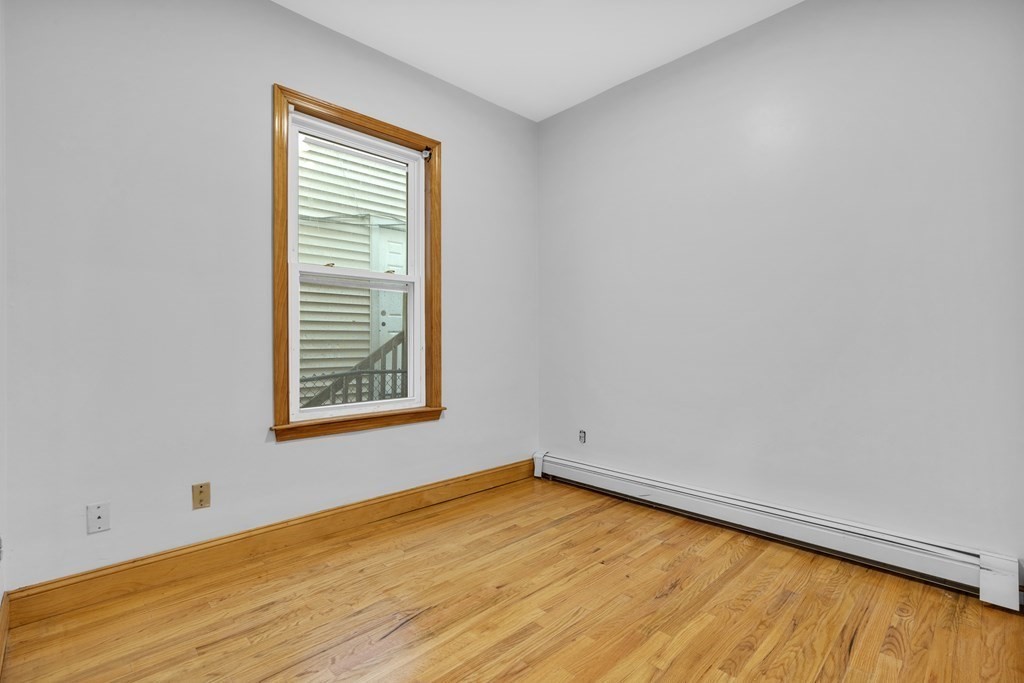 24 O Street Boston, MA 02127 - Photo 6 of 10