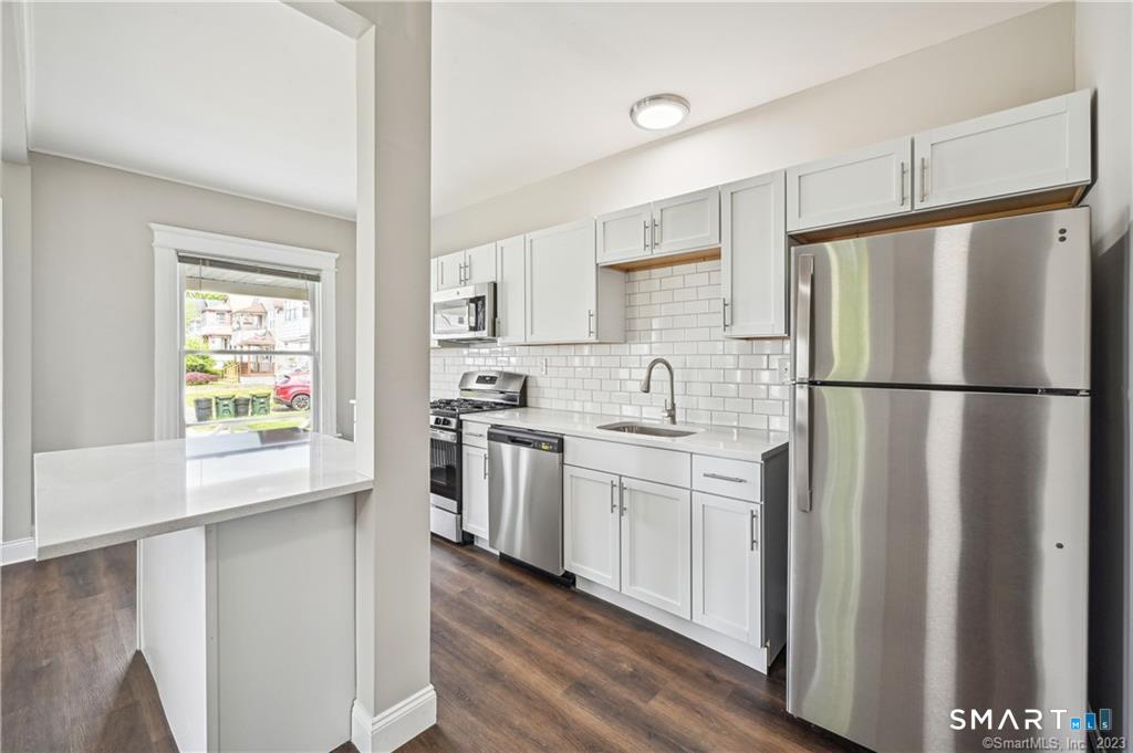 98 Brook Street Ansonia, CT 06401 - Photo 5 of 28
