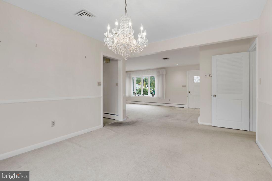 8418 High Ridge Road Ellicott City, MD 21043 - Photo 12 of 53 Gallery Image 12