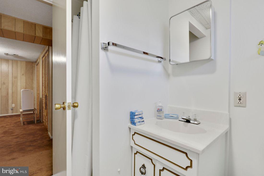8418 High Ridge Road Ellicott City, MD 21043 - Photo 40 of 53 Gallery Image 40