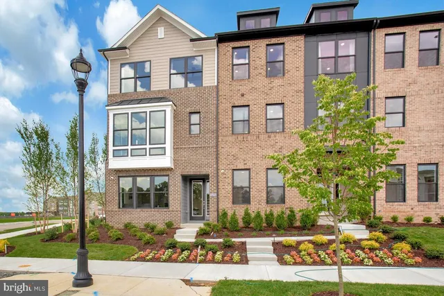 $596,990 | 5016 Henry King Way, Unit 20F, Bowie, MD 20715