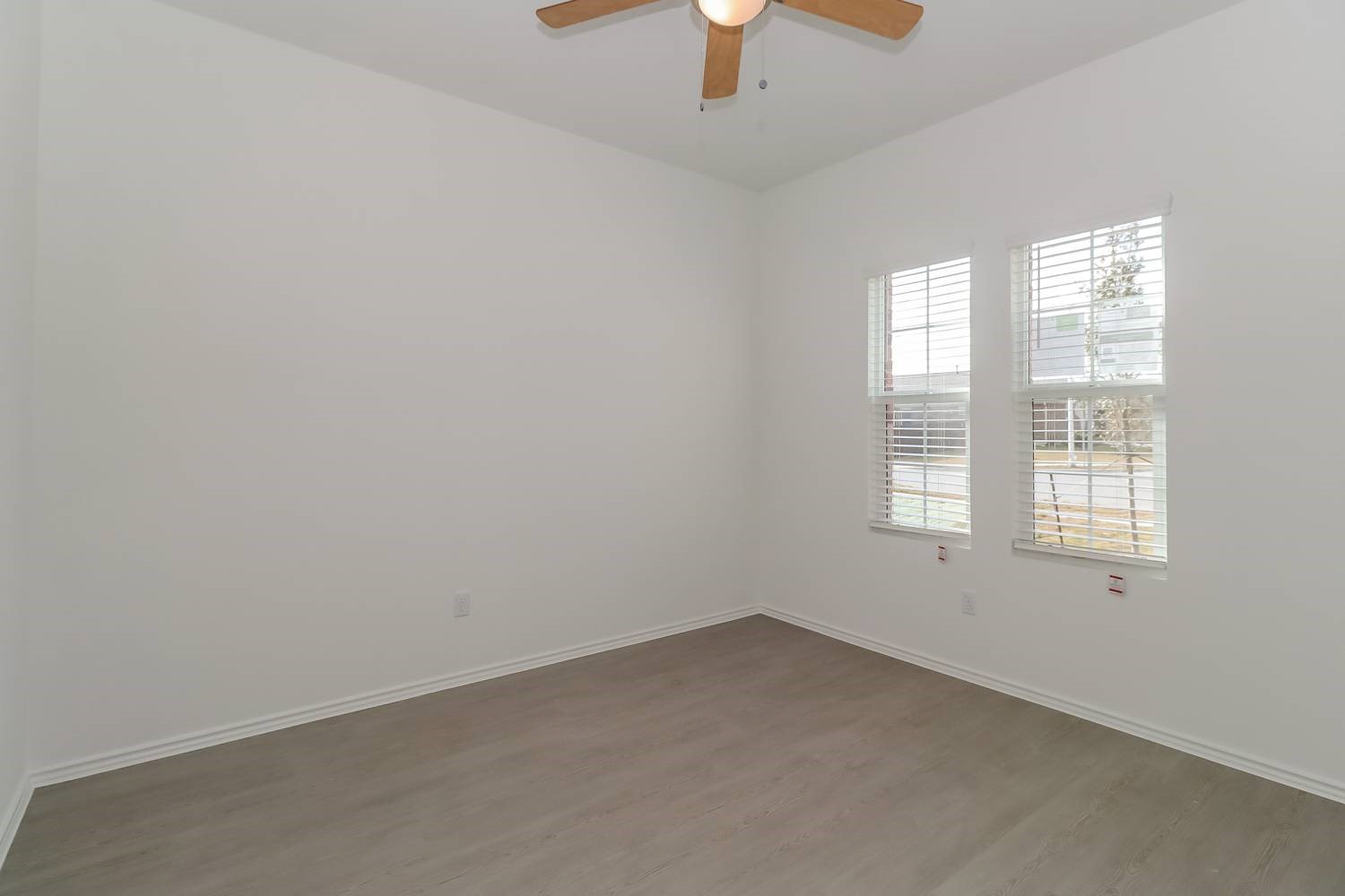 1624 Boggy Crk Rnch Road Georgetown, TX 78628 - Photo 12 of 16