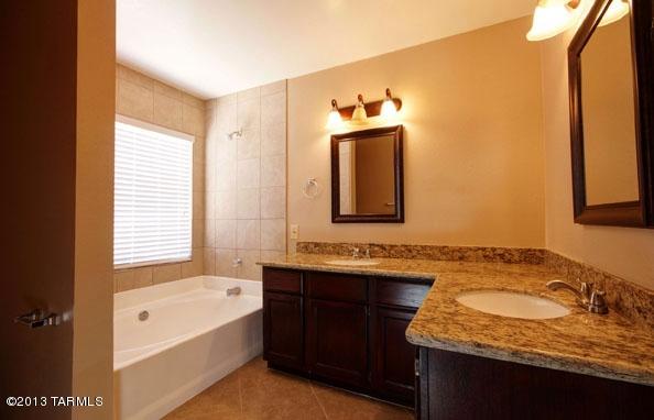 10590 Keystone Road East Tucson, AZ 85730 - Photo 5 of 19