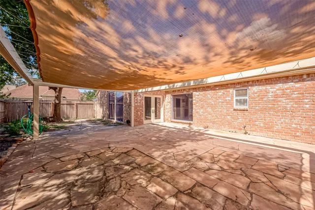 $2,200 | 365 Champions Colony III, Houston, TX 77069