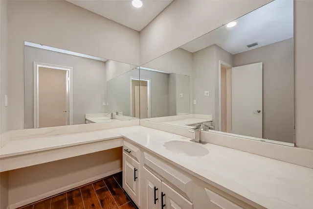 $2,200 | 365 Champions Colony III, Houston, TX 77069