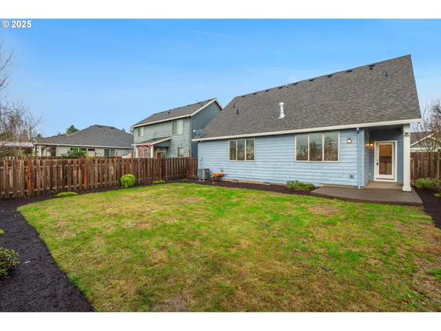 $534,900 | 816 Corinne Drive, Newberg, OR 97132