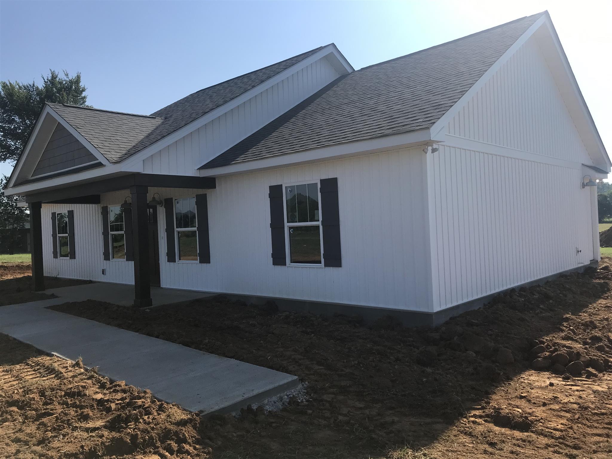 12621 Threet Road Bell Buckle, TN 37020 - Photo 1 of 20 Gallery Image 1
