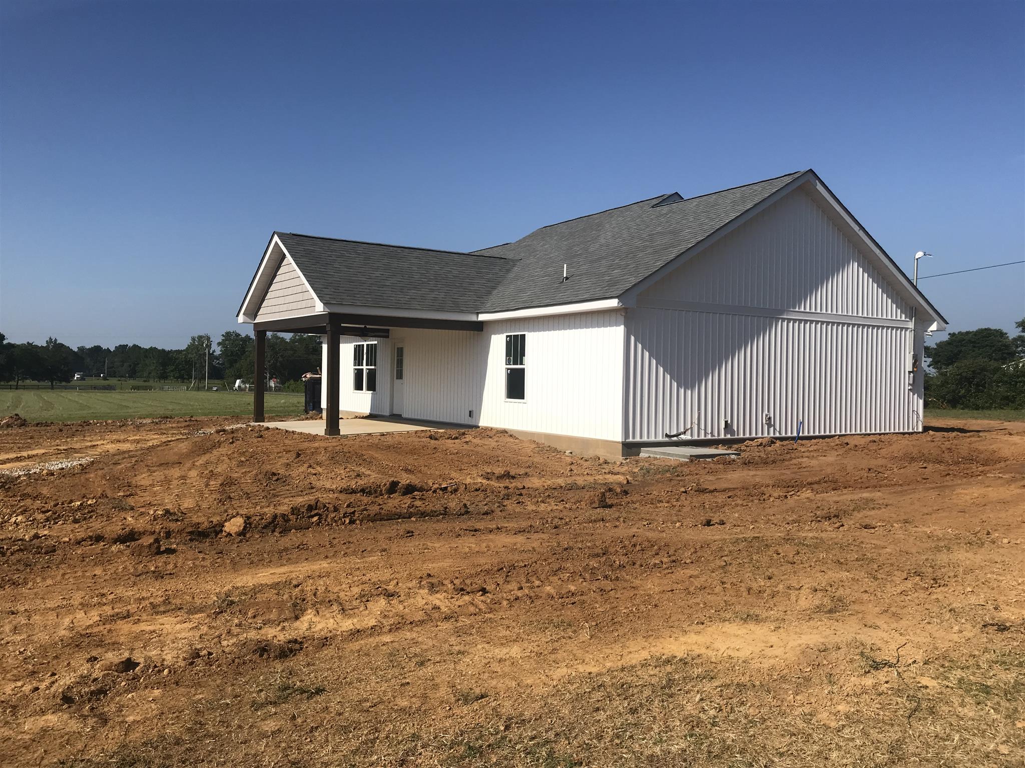 12621 Threet Road Bell Buckle, TN 37020 - Photo 14 of 20 Gallery Image 14