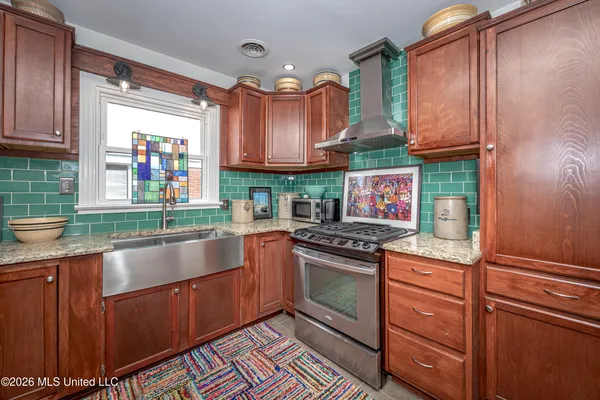 $399,900 | 171 Miramar Avenue, Biloxi, MS 39530