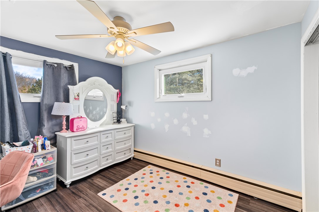 28 Hoyt Street Warwick, RI 02886 - Photo 15 of 32