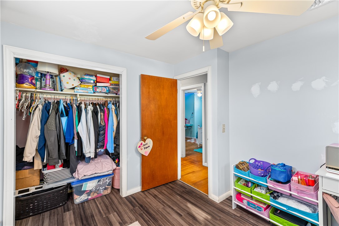 28 Hoyt Street Warwick, RI 02886 - Photo 16 of 32