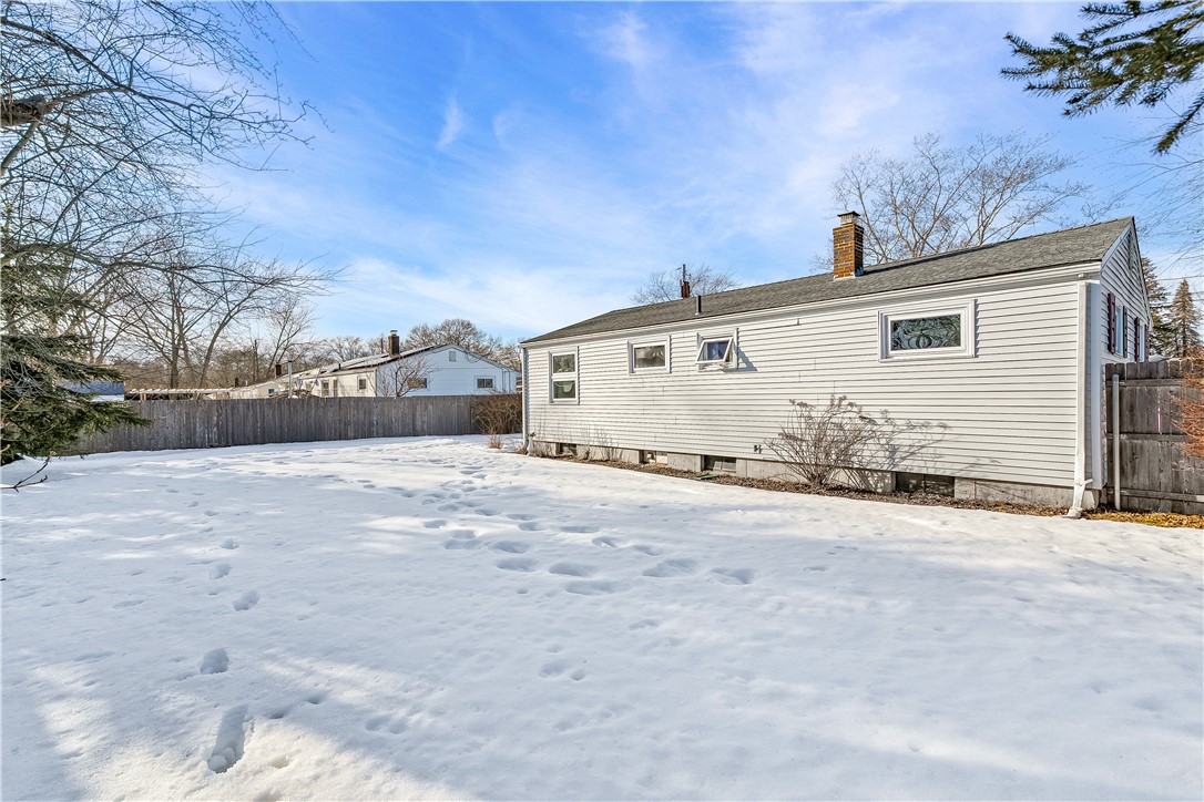28 Hoyt Street Warwick, RI 02886 - Photo 23 of 32