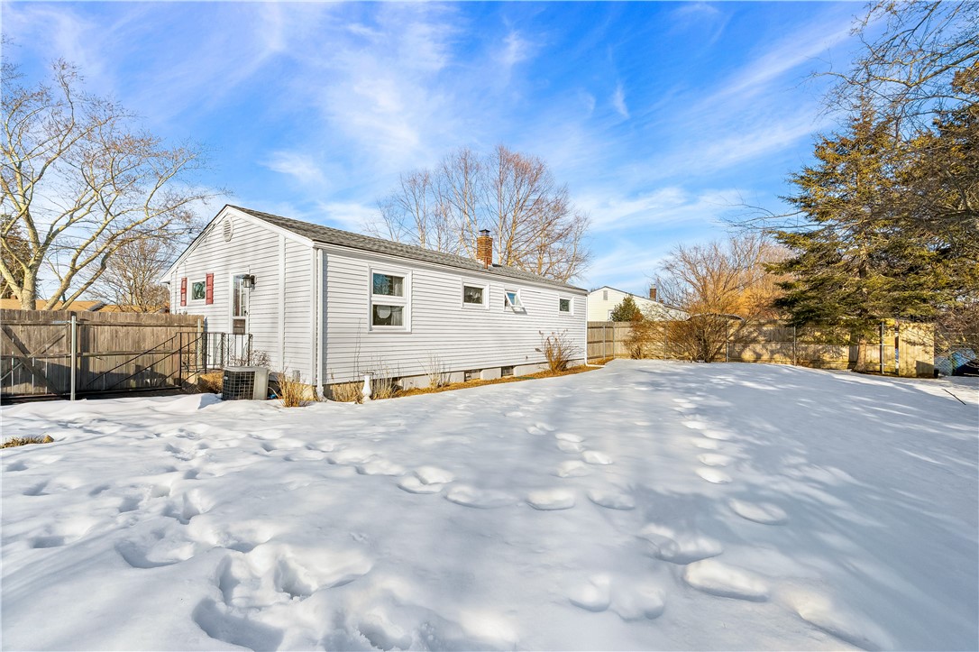 28 Hoyt Street Warwick, RI 02886 - Photo 24 of 32