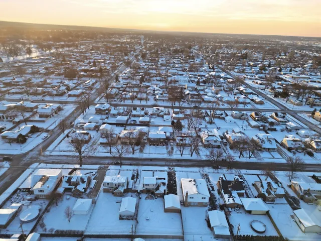 an aerial view of multiple house