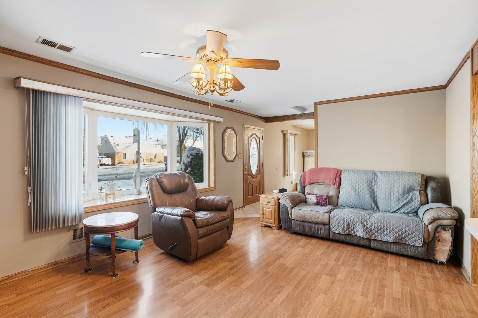 10936 McVicker Avenue Chicago Ridge, IL 60415 - Photo 5 of 34