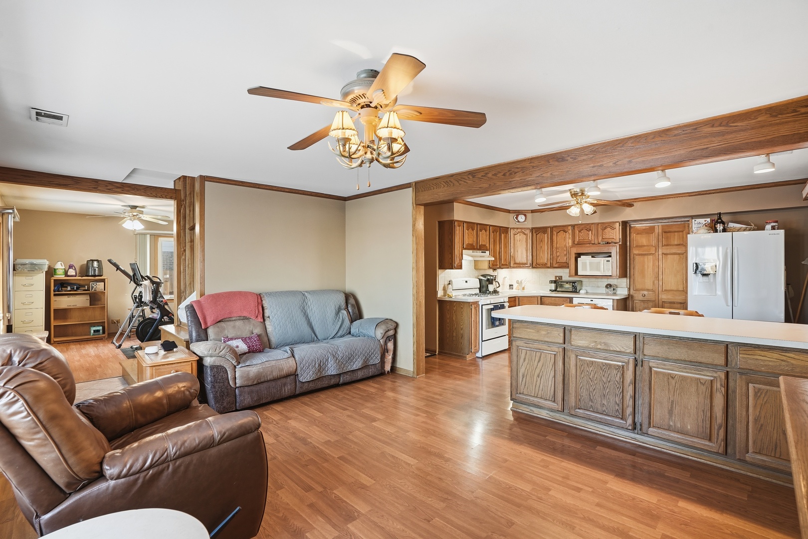 10936 McVicker Avenue Chicago Ridge, IL 60415 - Photo 6 of 34