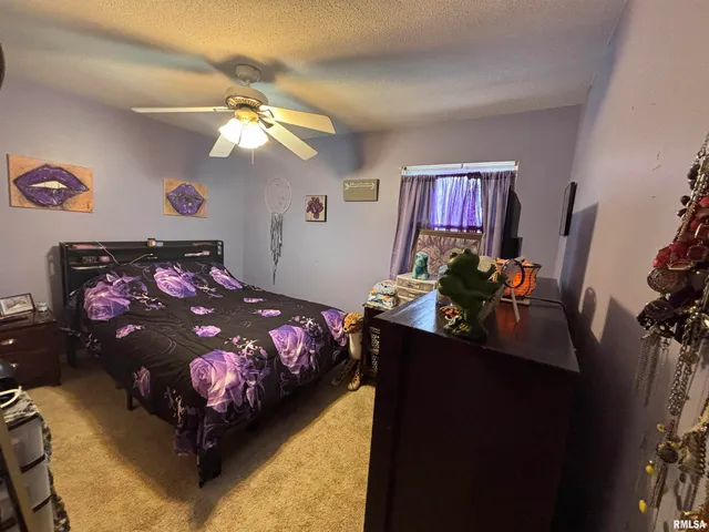 $115,000 | 11 Sommerset Drive, Jacksonville, IL 62650