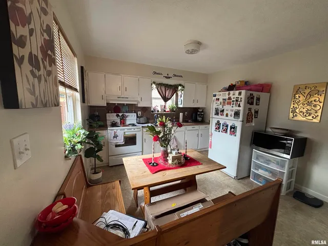 $115,000 | 11 Sommerset Drive, Jacksonville, IL 62650