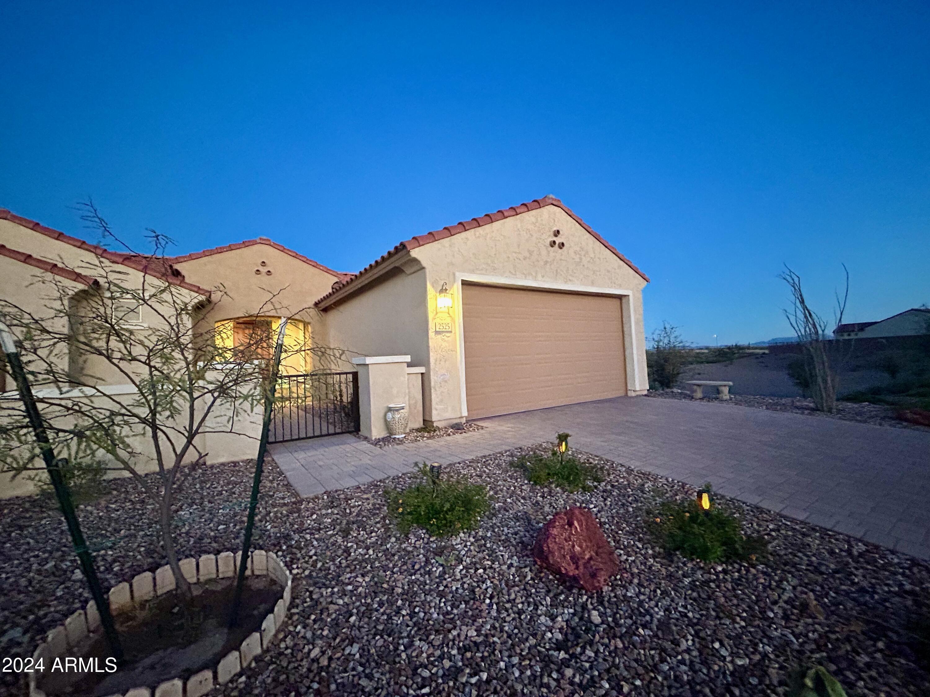 2525 North Riverside Drive Florence, AZ 85132 - Photo 4 of 39 IMG_2892