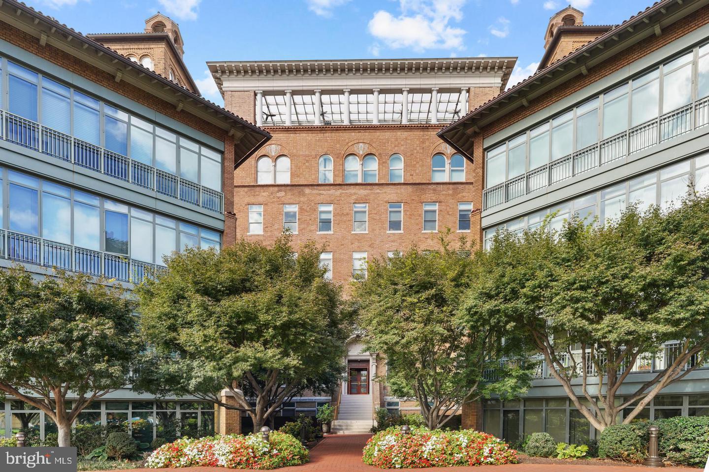 2425 L Street Northwest, Unit 239 Washington, DC 20037 - Photo 1 of 3