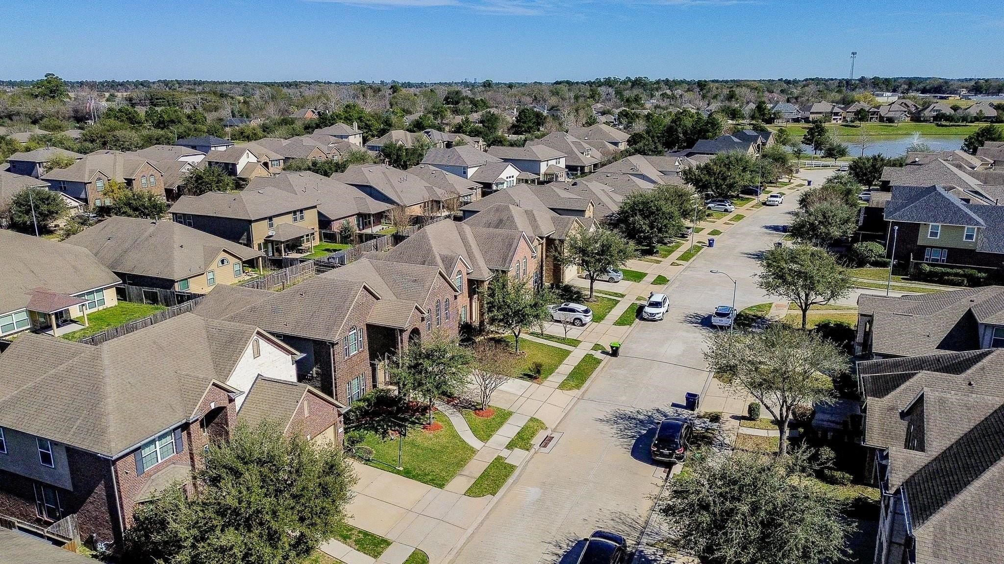 7046 Sliding Rock Circle Spring, TX 77379 - Photo 3 of 41 Stunning aerial view showcasing a vibrant and welcoming community.