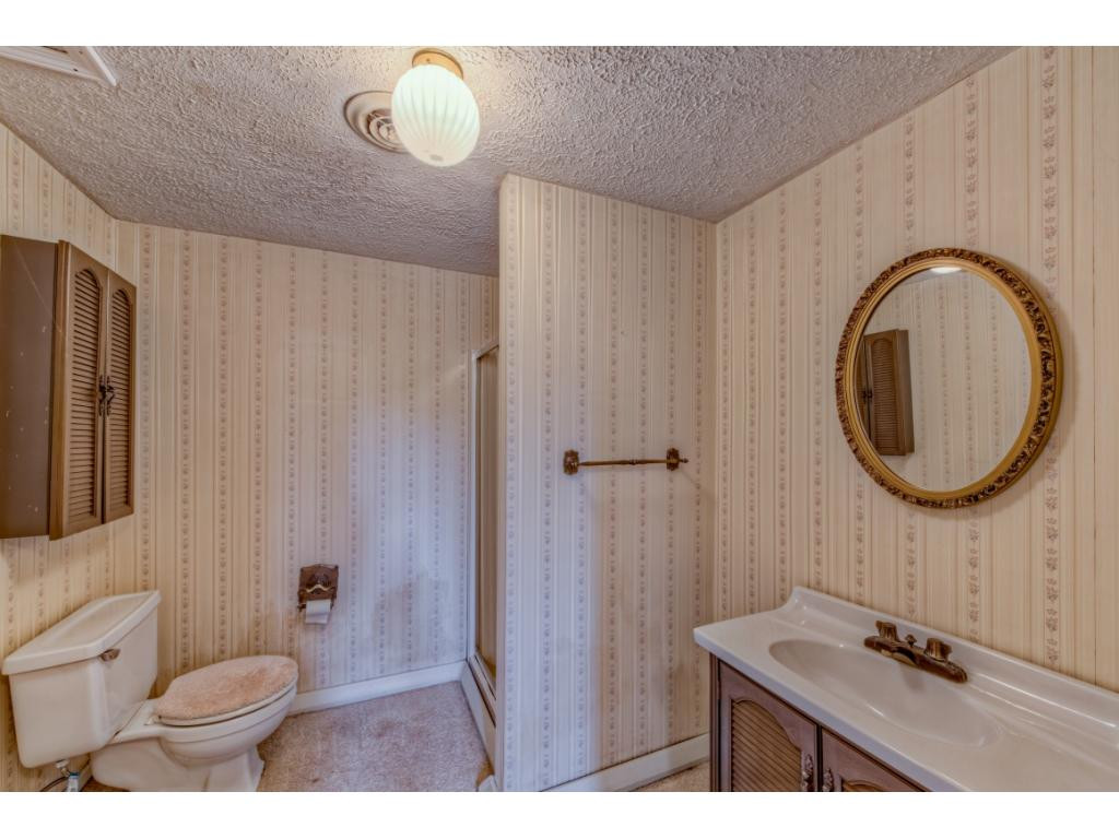316 Spring Valley Road Bristol, VA 24201 - Photo 22 of 28 Photo 23