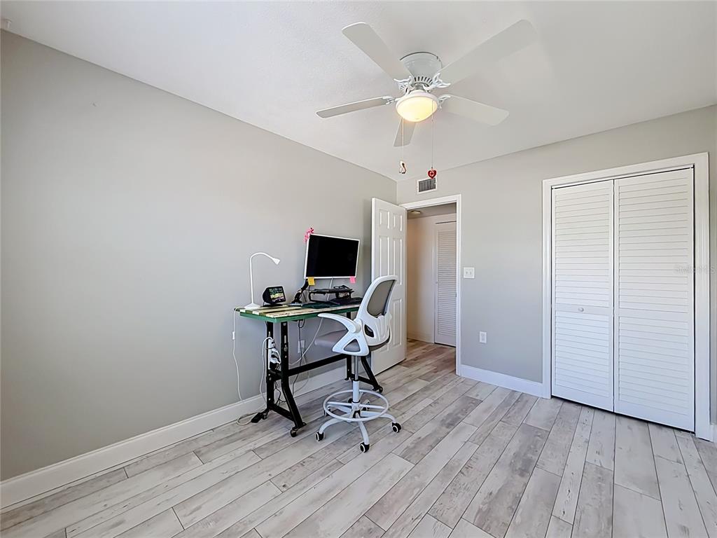 4046 Floramar Terrace New Port Richey, FL 34652 - Photo 12 of 27