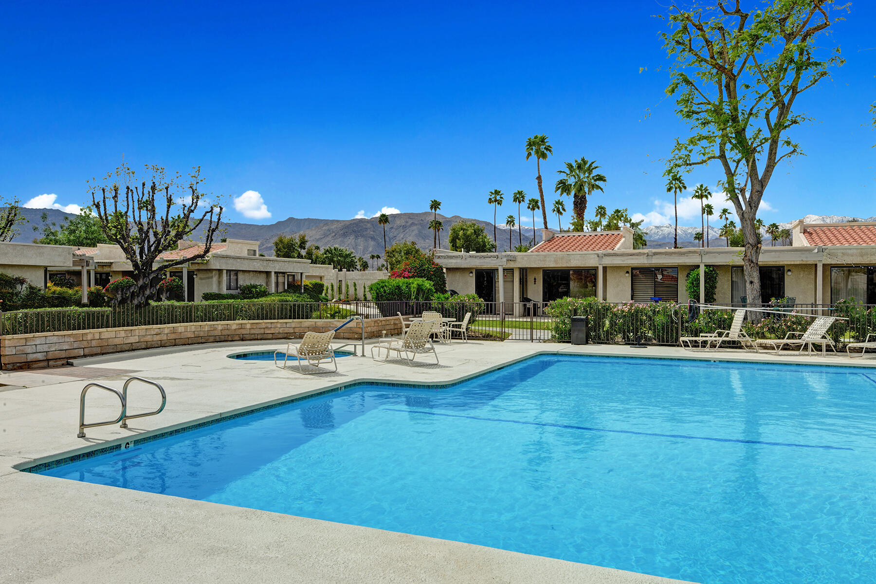 235 Vía Rengo Palm Desert, CA 92260 - Photo 16 of 16 COMMUNITY POOL AND SPA RS