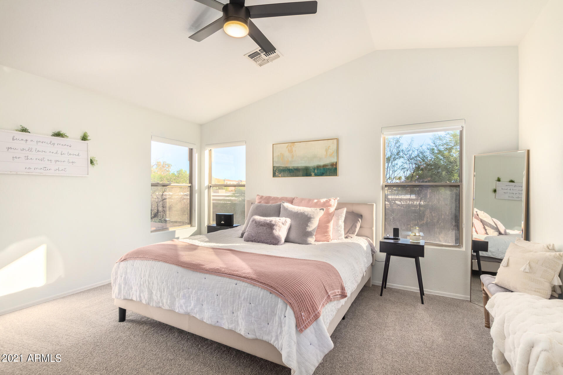 10537 West Almeria Road Avondale, AZ 85392 - Photo 15 of 34 0016-16-Almeria