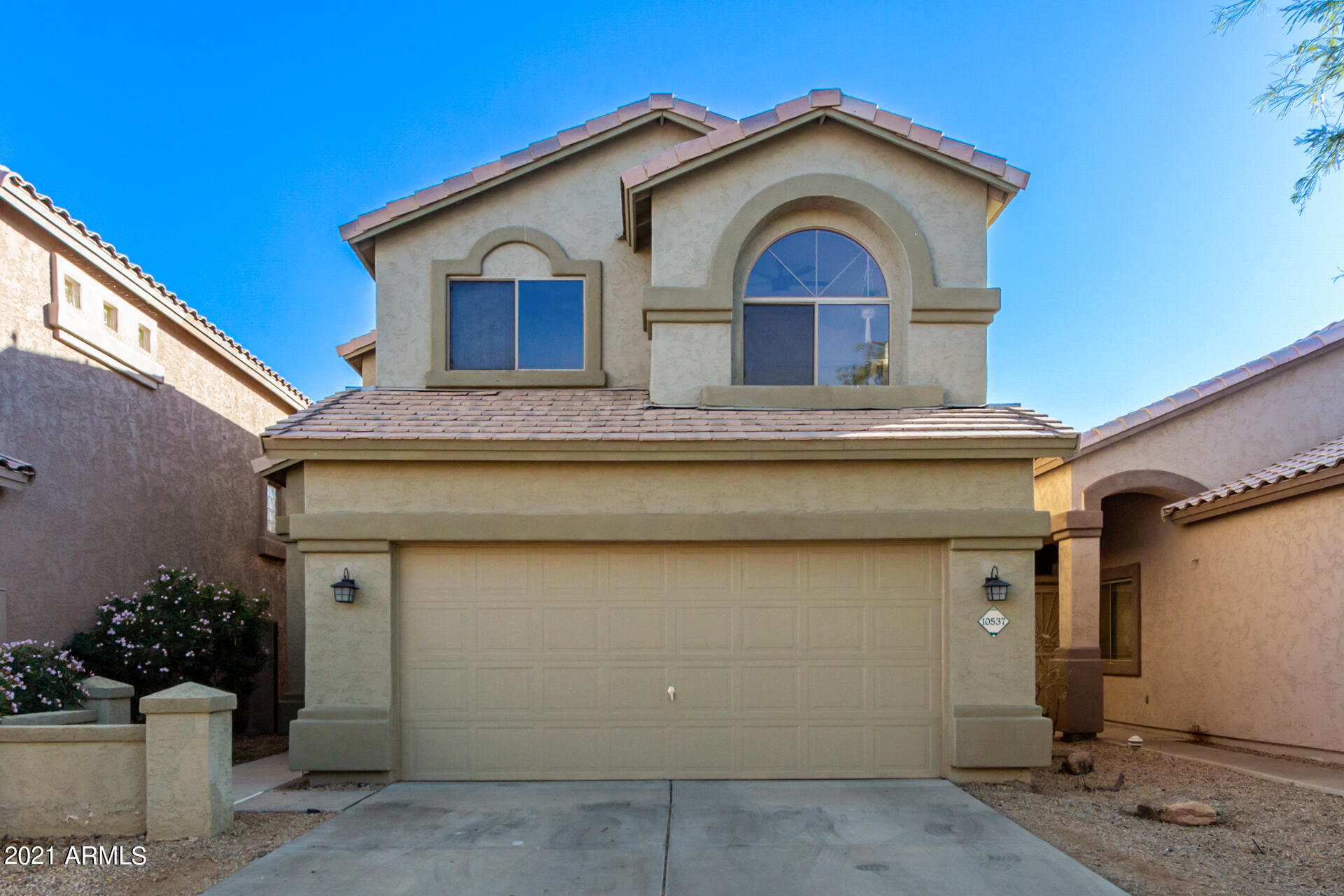 10537 West Almeria Road Avondale, AZ 85392 - Photo 2 of 34 0001-02-Almeria