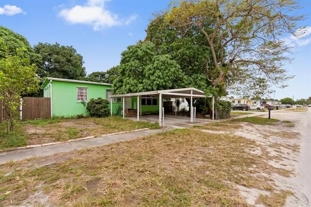 $399,900 | 282 East 55th Street, Hialeah, FL 33013