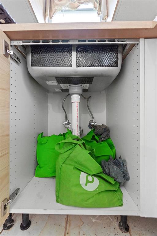 282 East 55th Street Hialeah, FL 33013 - Photo 12 of 50