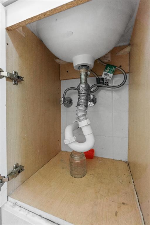 282 East 55th Street Hialeah, FL 33013 - Photo 13 of 50