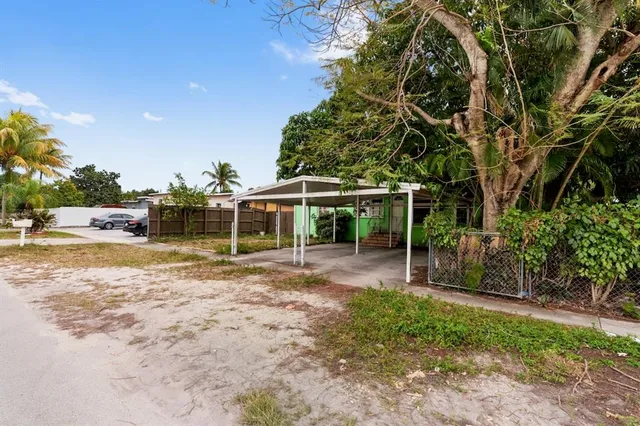 $399,900 | 282 East 55th Street, Hialeah, FL 33013
