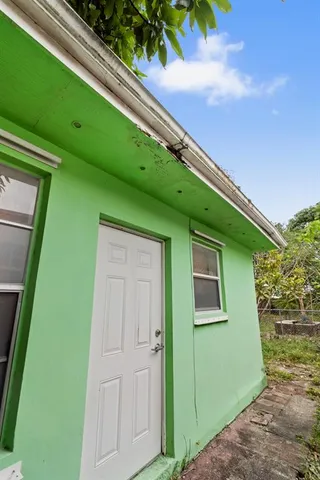 $399,900 | 282 East 55th Street, Hialeah, FL 33013