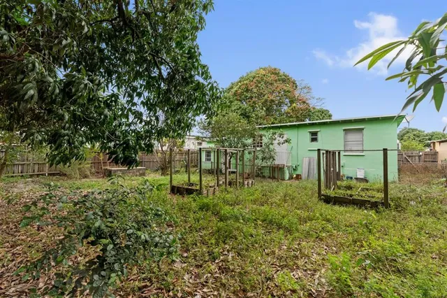 $399,900 | 282 East 55th Street, Hialeah, FL 33013