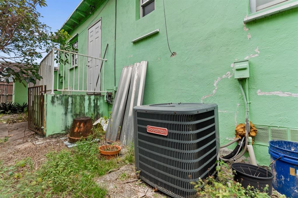 282 East 55th Street Hialeah, FL 33013 - Photo 48 of 50