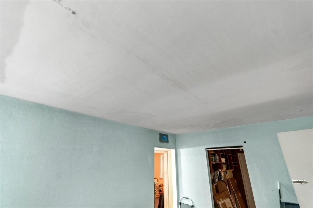 282 East 55th Street Hialeah, FL 33013 - Photo 8 of 50