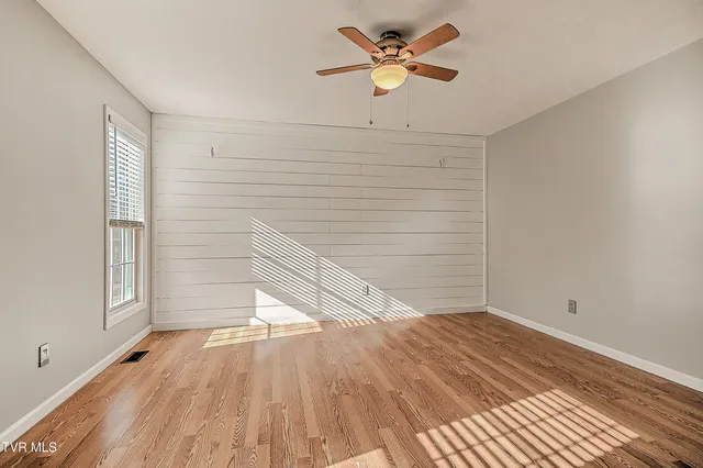 $389,000 | 426 Neal Drive, Bluff City, TN 37618