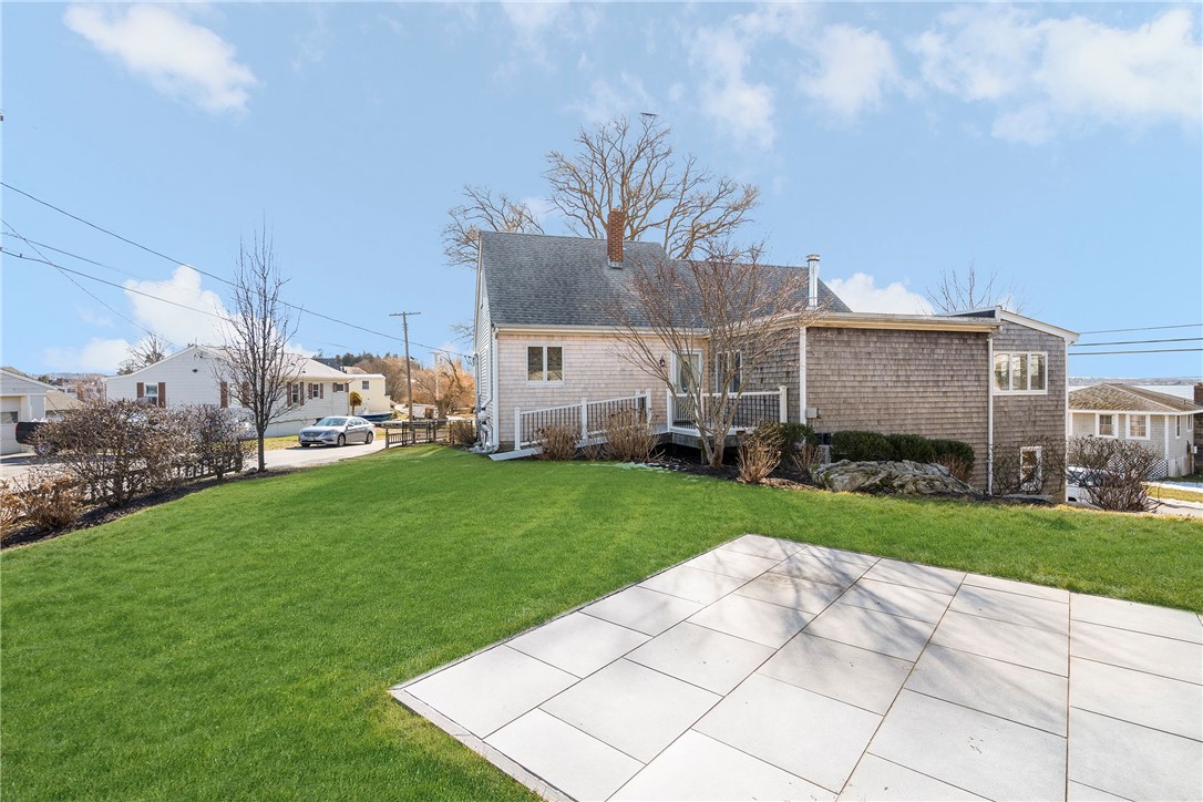 1155 Anthony Road Portsmouth, RI 02871 - Photo 31 of 45