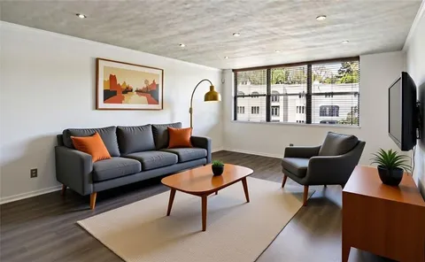 $184,000 | 2965 Pharr Ct S Northwest, Unit 316, Atlanta, GA 30305