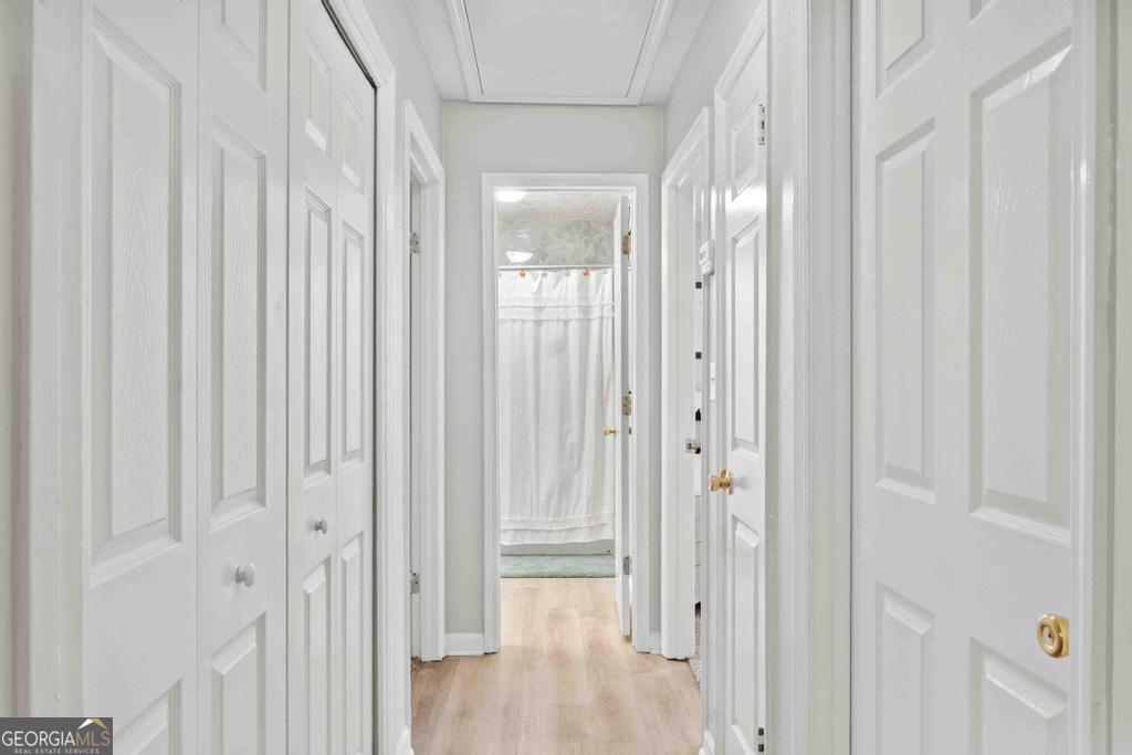 1881 Timberlane Road Milledgeville, GA 31061 - Photo 18 of 28 a view of a bathroom with wooden floor