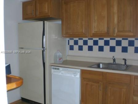 150 Southeast 25th Road, Unit 7D Miami, FL 33129 - Photo 5 of 12